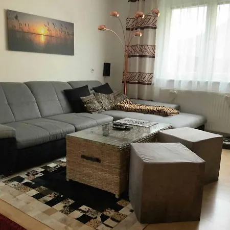 Ferienwohnung Leh Apartment