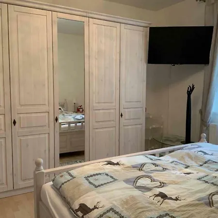 Ferienwohnung Leh Apartment